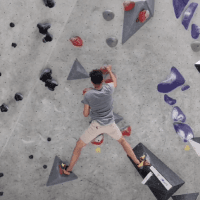 Kane bouldering